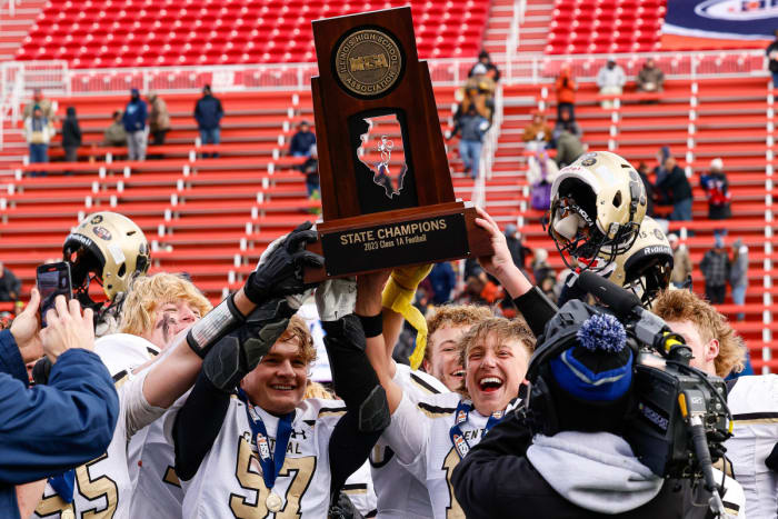 Camp Point Central Lena-Winslow Illinois 1A football November 24 2023 Nate Latsch 24228